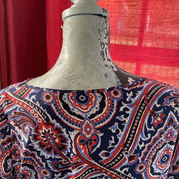 NWOT Women’s Red multicolor blouse by Michael Kors. Size XS. - Picture 8 of 10